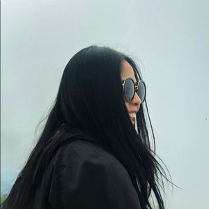 Meet your Posher, Natalie